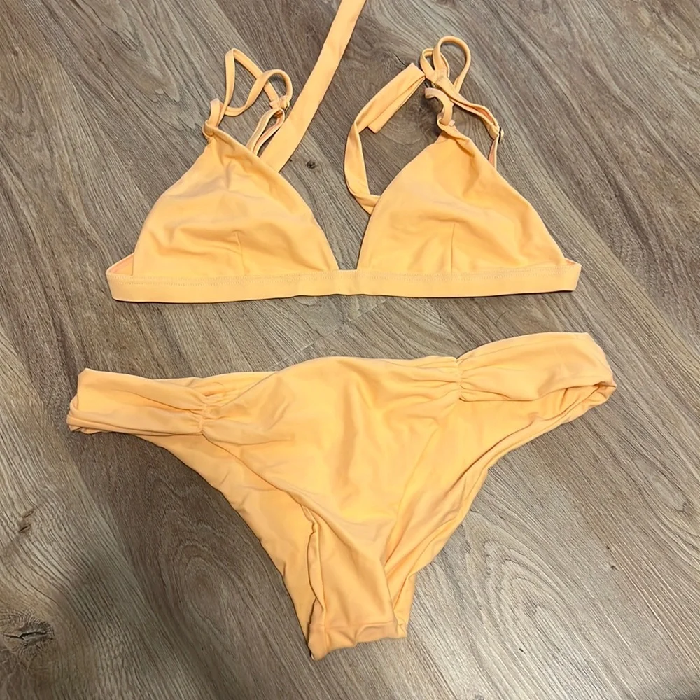 Monday Swimwear Bikini Set in Blush Peach